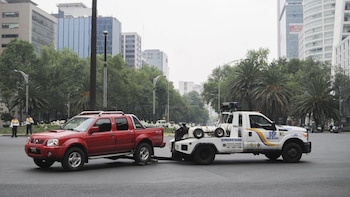 El Hoy No Circula Sabatino se define según el holograma y el último dígito de la placa de los autos (Cuartoscuro)