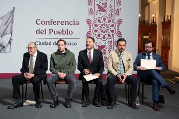 Funcionarios de las instituciones de