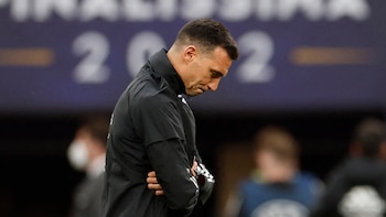 Lionel Scaloni tuvo dos malas