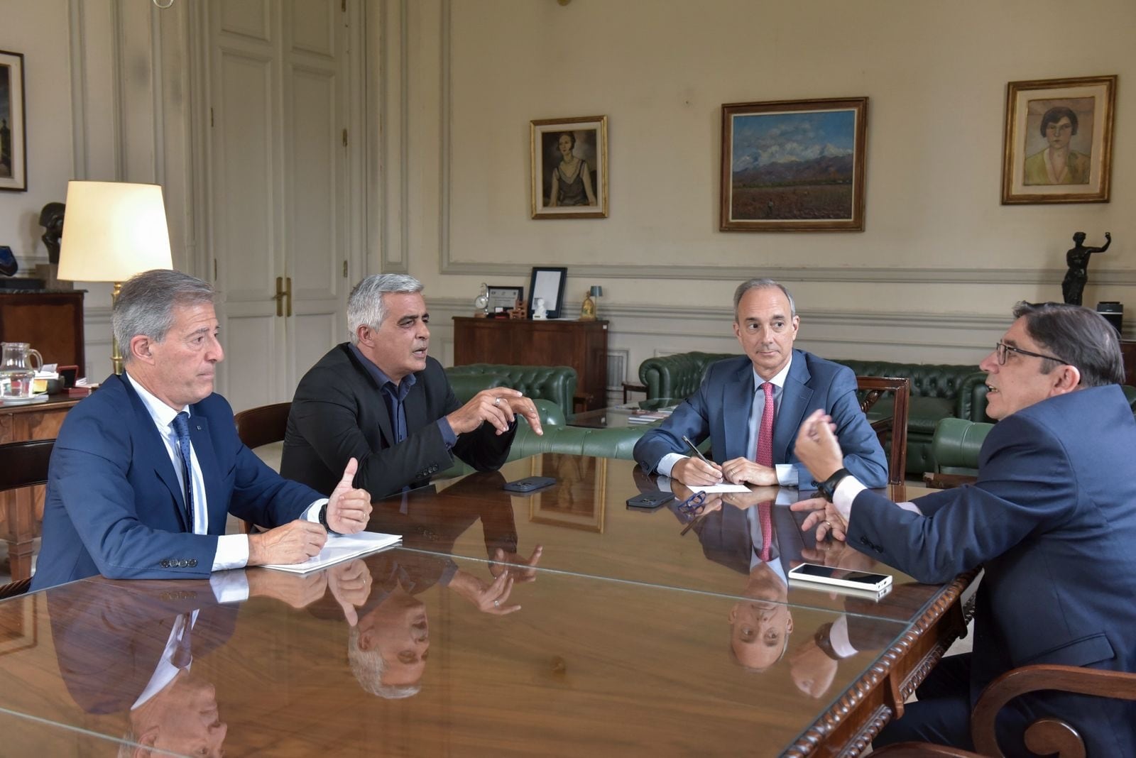El Secretario de Educación Carlos Torrendel y el subsecretario de Políticas Universitarias, Alejandro Álvarez, mantuvieron un encuentro con Carlos Greco y Franco Bartolacci, presidente y vicepresidente del Consejo Interuniversitario Nacional (CIN)