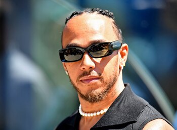 El cambio de Hamilton afecta tanto técnica como financieramente al equipo Mercedes (Reuters)
