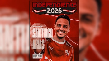 Santiago Arias es nuevo refuerzo
