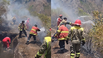 El drama de los incendios forestales en Perú: bomberos usan sus cascos para trasladar agua y combatir el fuego en Apurímac