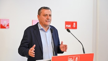 Sabés (PSOE) responde a Azcón