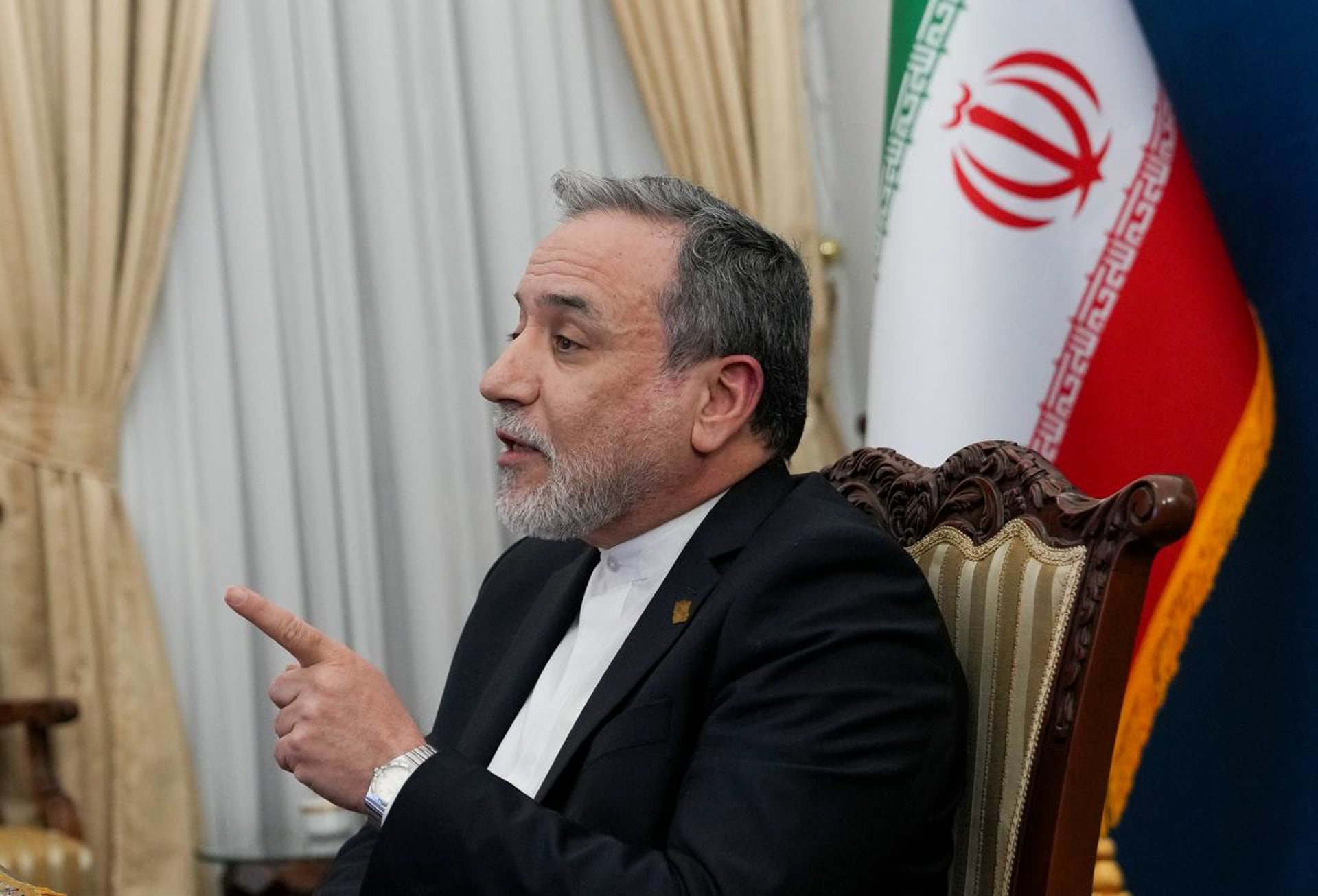 El ministro de Relaciones Exteriores, Abbas Araghchi, durante una entrevista con Fox News en la capital iraní (Europa Press)