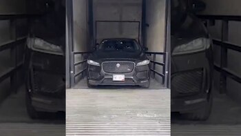 Una camioneta robada apareció en