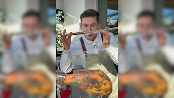 Víctor Sanchego, cortador de jamón,