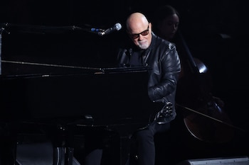 La formación clásica de Billy Joel incluyó referencias a Beethoven, Rachmaninov y Samuel Barber, cuyas obras influyeron en su aprendizaje y en su escritura (REUTERS/Mike Blake)