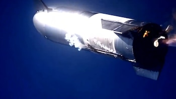 El nuevo prototipo de cohete de SpaceX explotó durante el aterrizaje