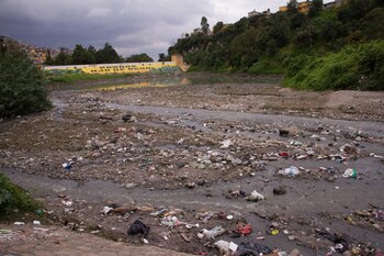 Presa de Río Becerra, es