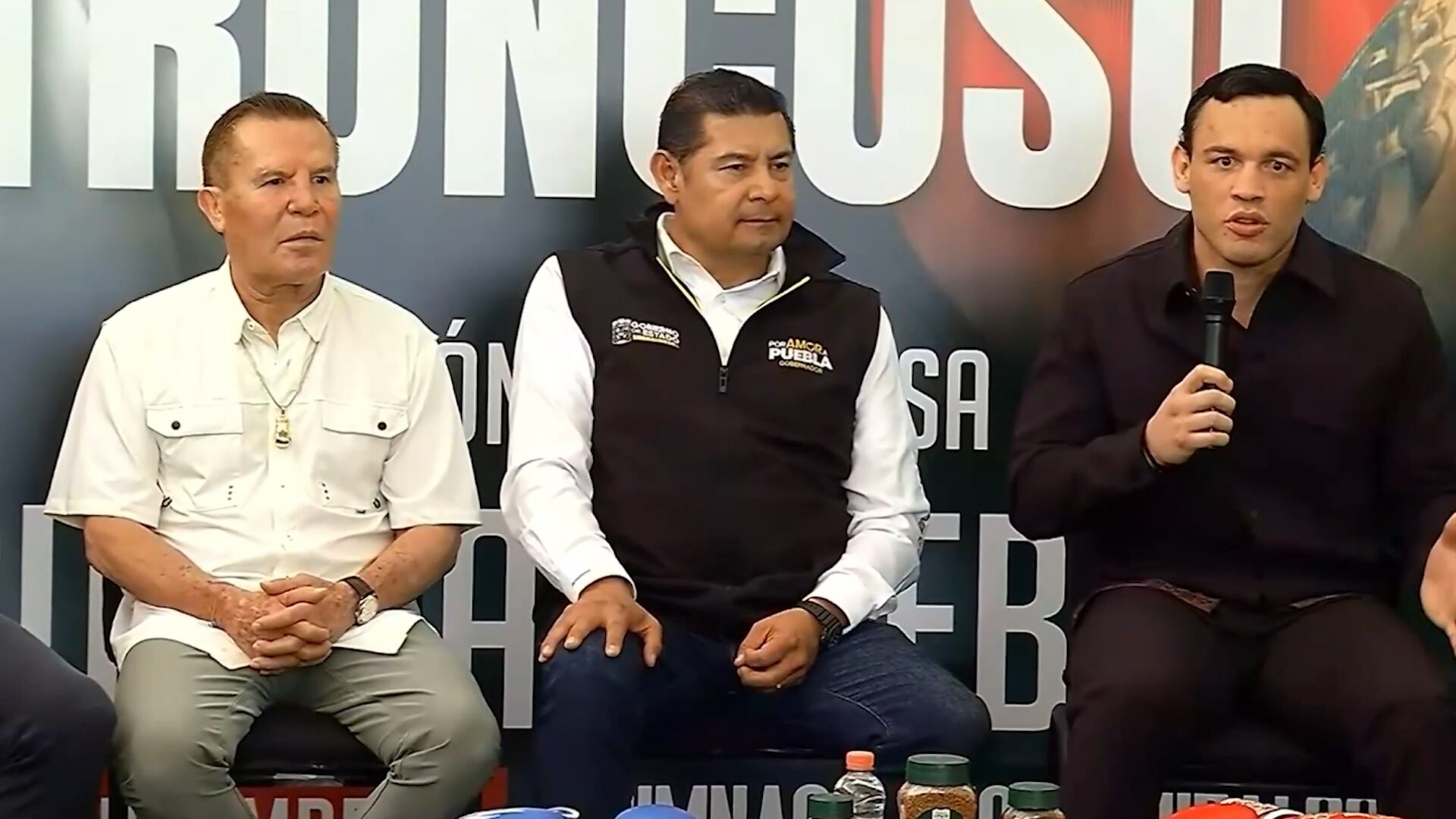 Julio César Chávez Jr. agradeció la oportunidad de pelear en Puebla (X/ @Gob_Puebla)