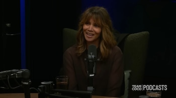 Cerca de los 60 años,