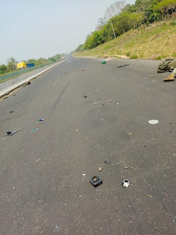 Vuelca camioneta de la Marina en carretera de Veracruz; hay siete heridos