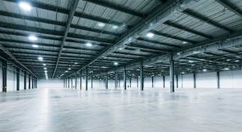 En lugar de construir superficies sin demanda asegurada, los nuevos proyectos se activan una vez que existe un compromiso previo de ocupación (Imagen: Shutterstock)