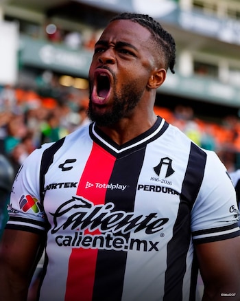 El jugador recientemente regresó de jugar el Mundial 2026.