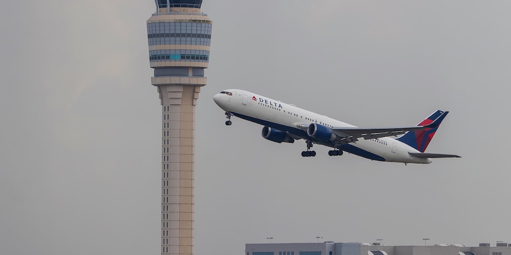 Atlanta figura entre los aeropuertos con menos interrupciones de viaje en Estados Unidos