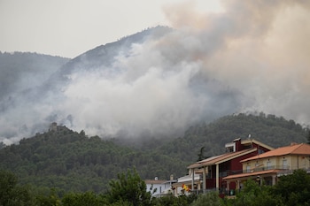 Vista general en Onda (Castellón), uno de los municipios afectados por el incendio declarado el pasado sábado en la Vall d'Uixó. (EFE/Andreu Esteban)