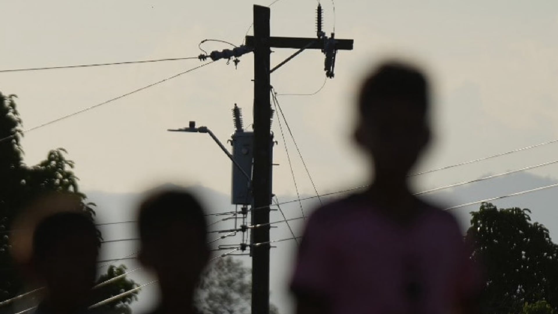 La ENEE mantiene pérdidas millonarias según cifras oficiales. (FOTO: Hondudiario)