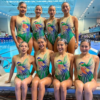 El equipo salvadoreño, integrado por Cesia Castaneda, Grecia Mendoza, Daira Sánchez, María José Argueta, Gabriela Mercado, Andrea Mercado, Sara Cruz y Gabriela Morán, suma 139.2508 puntos en la modalidad de equipo libre senior. (Foto: Comité Olímpico de El Salvador)