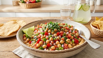 Ceviche de garbanzos para Cuaresma: una opción ligera, rica en fibra y fuente de proteína vegetal