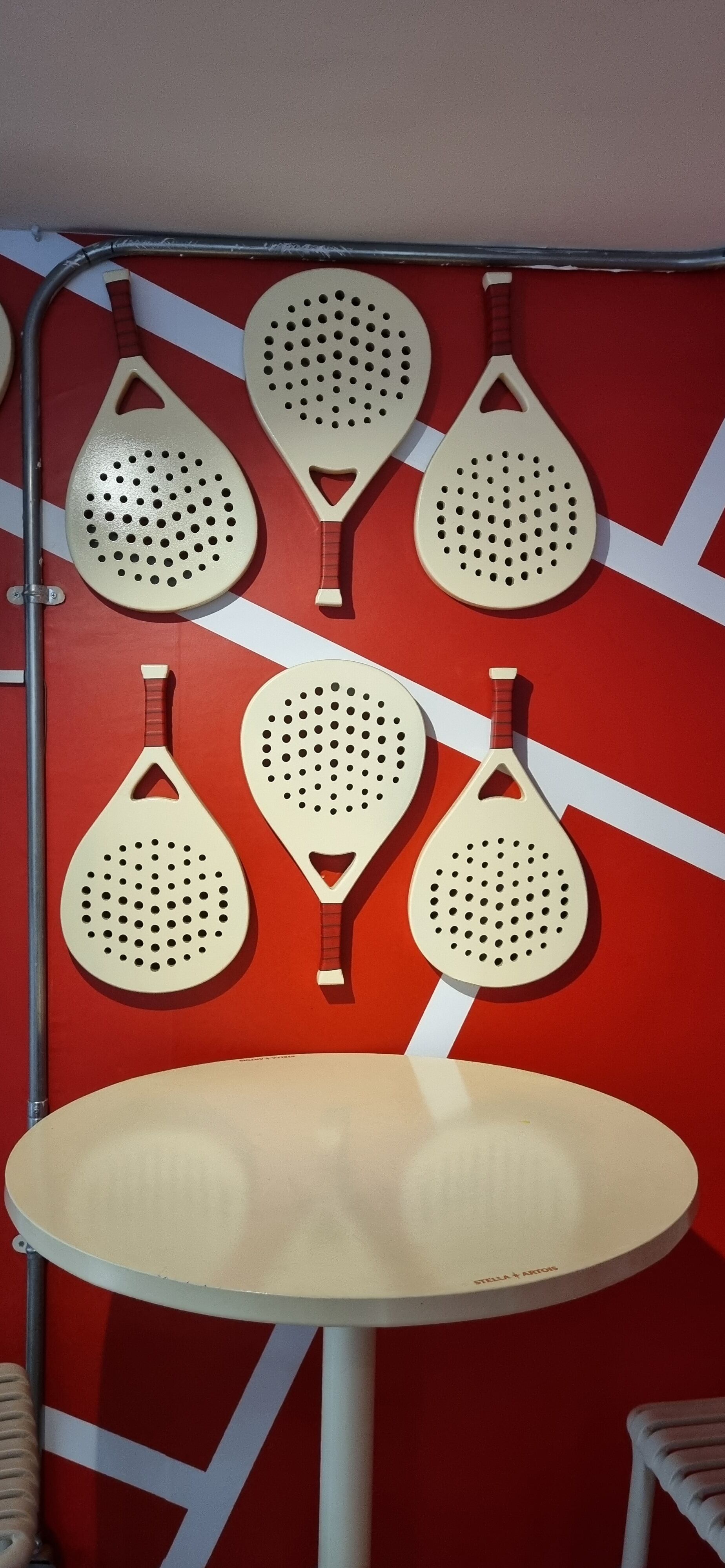 El pádel en Colombia es un deporte que creció a gran escala en las principales ciudades como Bogotá, Medellín y Cali - crédito Carlos Pulido y Leandro Bernal / Infobae Colombia