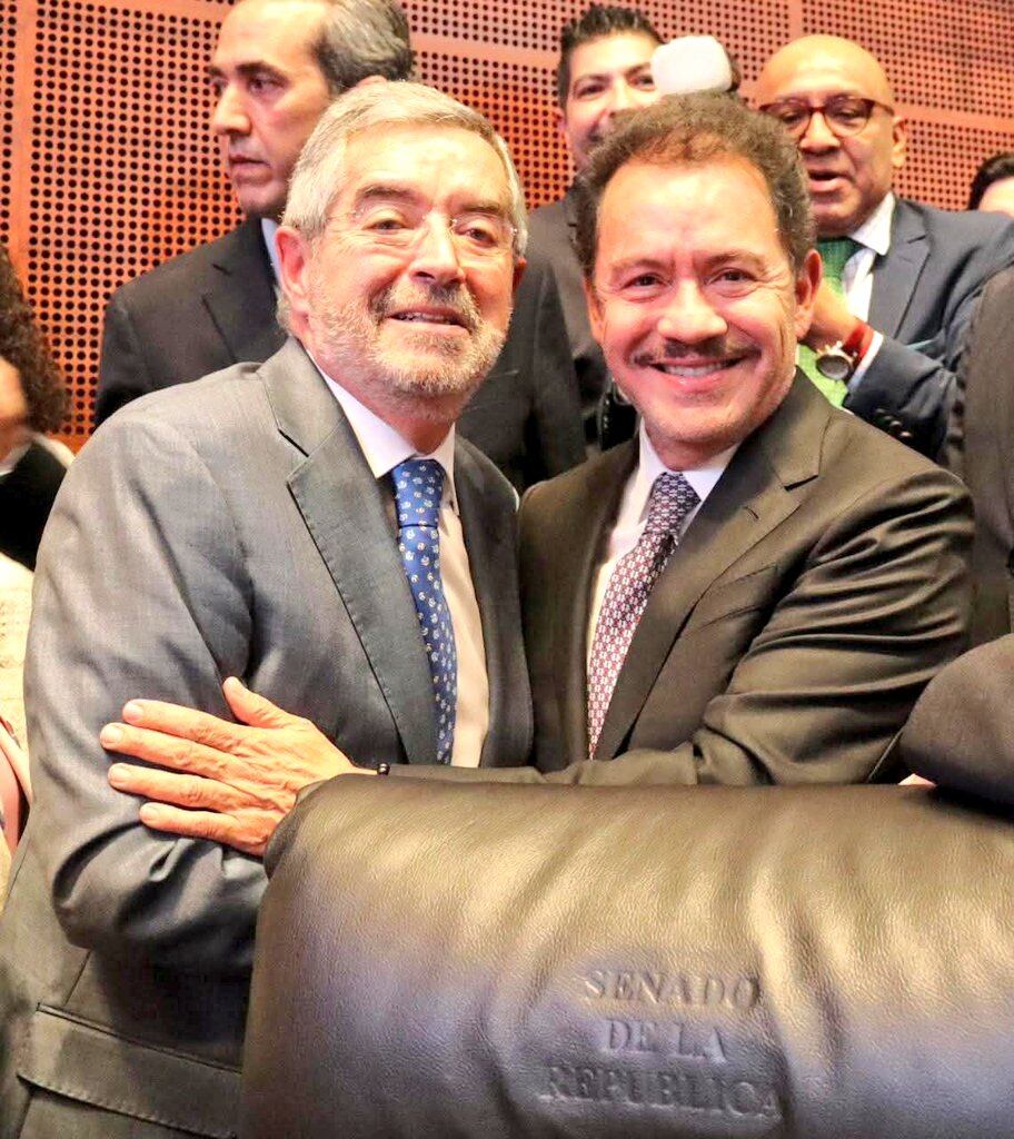 El senador Mier transmite deseos de recuperación al diplomático Juan Ramón de la Fuente, reconocido por su prestigio académico y estatal. Crédito: X/@NachoMierV