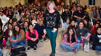 Carina Cabo (@literalmenteok)