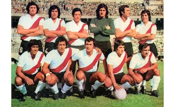 Equipo campeón del Metro '75.