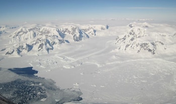 05/12/2023 Aspecto del glaciar de Pine Island
POLITICA INVESTIGACIÓN Y TECNOLOGÍA
UNIVERSIDAD DE NORTHUMBRIA