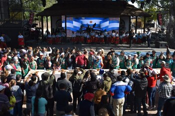 A las 12 los cocineros