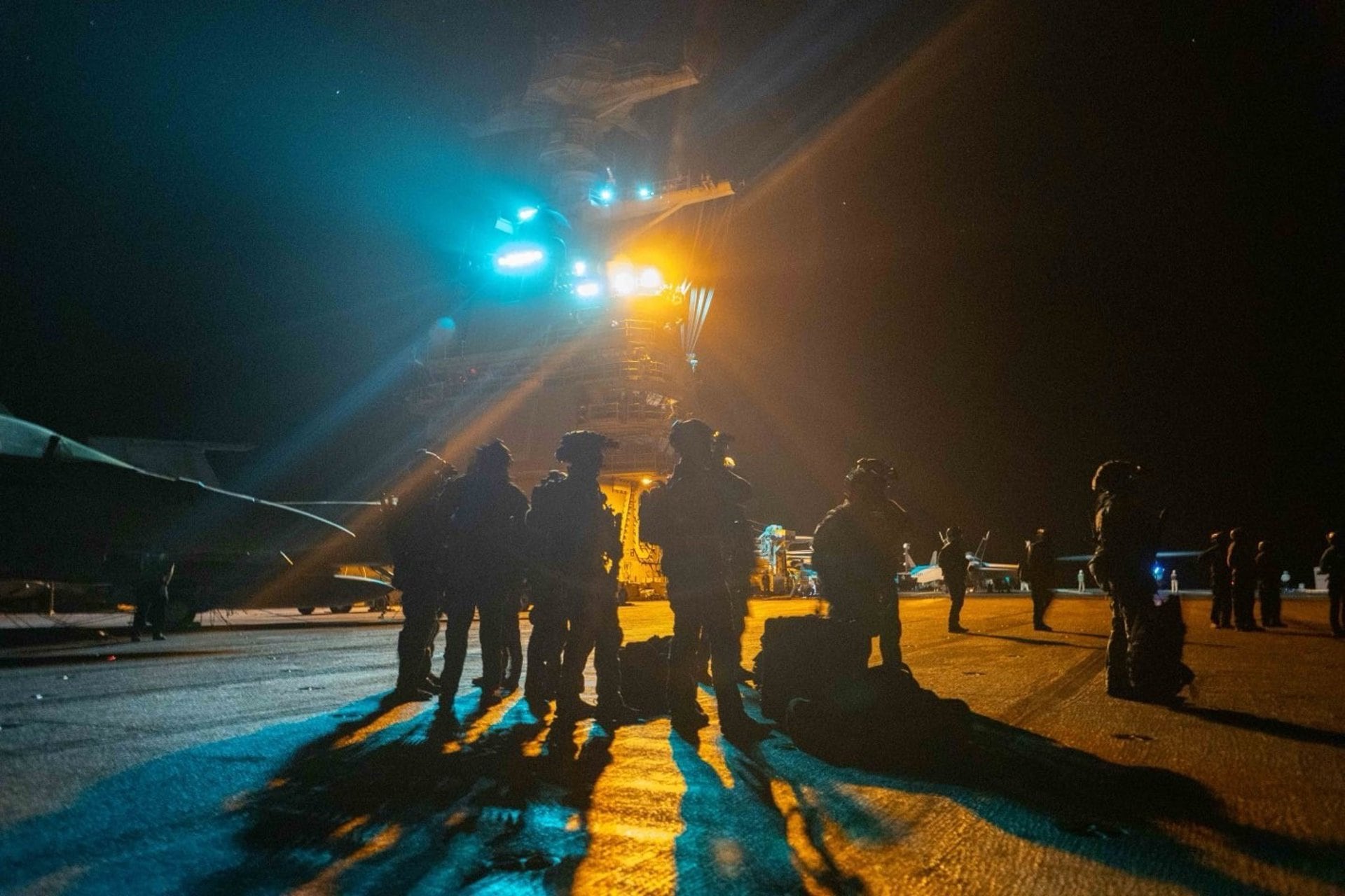 Fuerzas de EEUU continúan la persecución del petrolero ‘Bella-1’ cerca de la costa de Venezuela