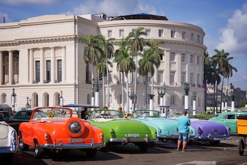 Los autos clásicos uno de los mayores atractivos de la Habana