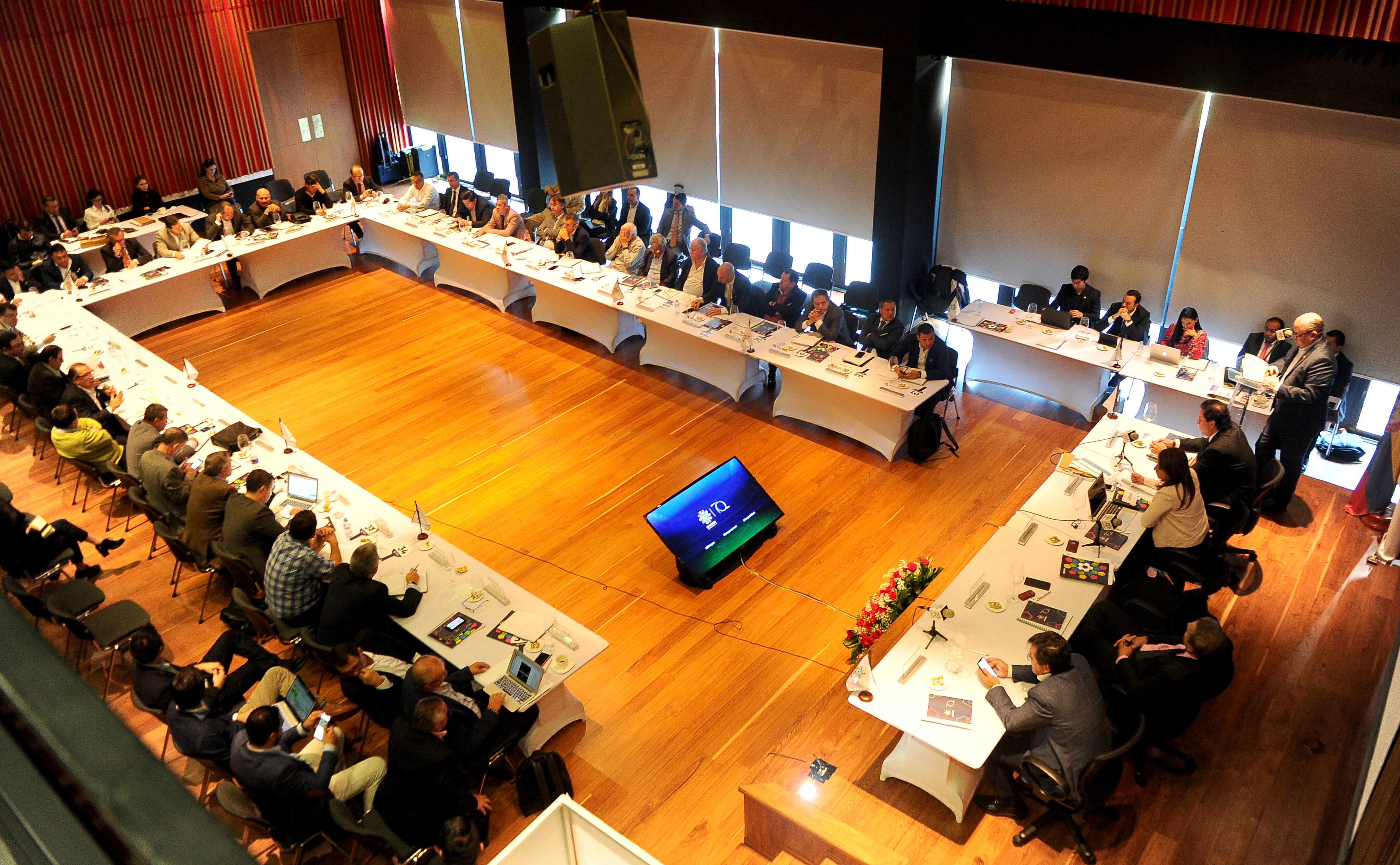 Dimayor citó una asamblea extraordinaria luego de que los ocho equipos más importantes del país exigieran nuevo modelo para distribuir los derechos de TV