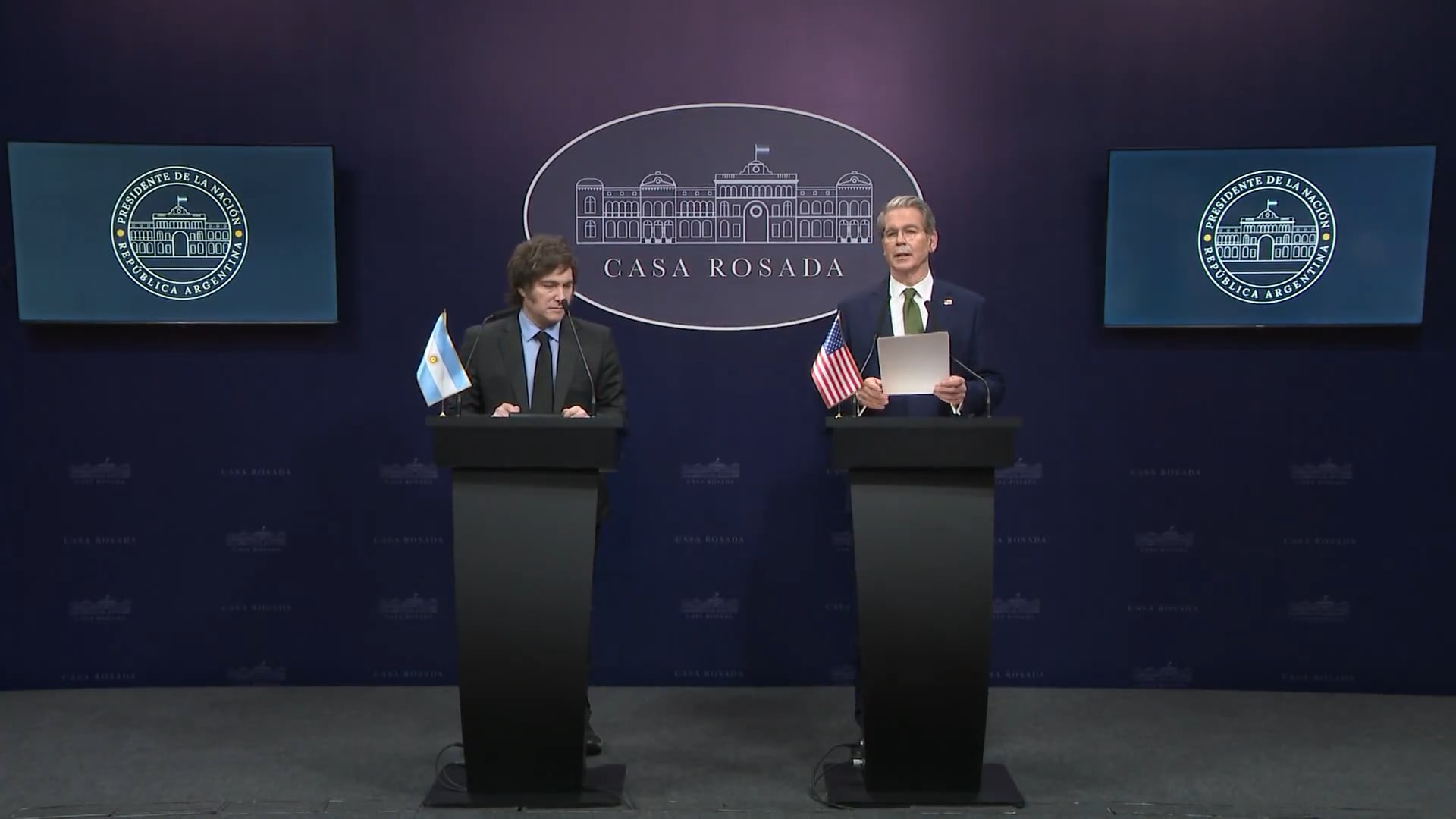 Conferencia de prensa de Milei y Bessent, en Casa Rosada, el año pasado