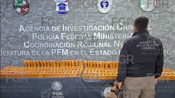 Era cocaína y no suplemento vitamínico: detienen a sujeto que buscaba ingresar a Nuevo León con casi 100 litros de droga líquida