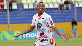 Henry Colán jugó seis temporadas