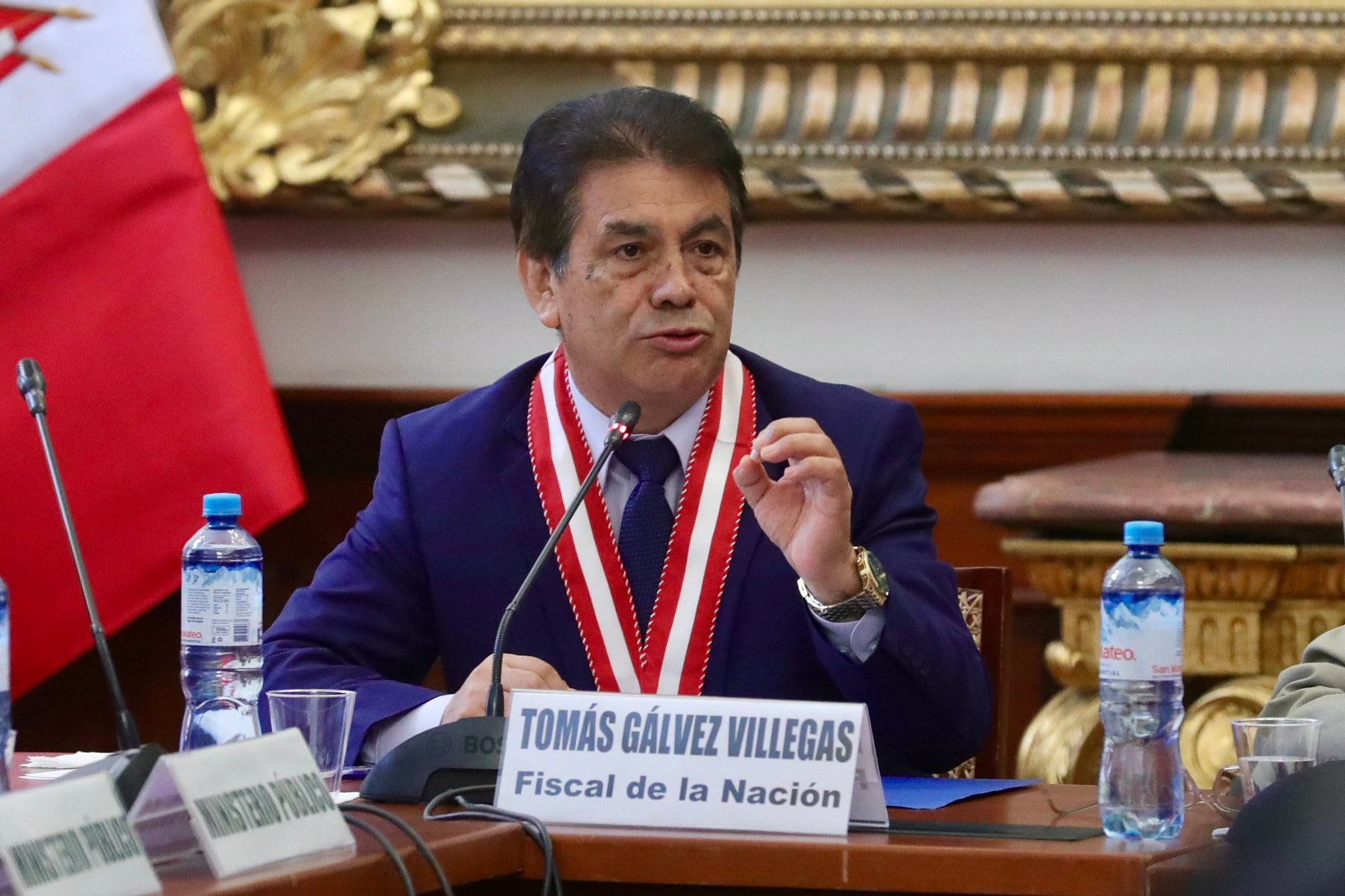 Tomás Gálvez pide crédito suplementario, sino el Ministerio Público no podrá pagar sueldos de noviembre y diciembre