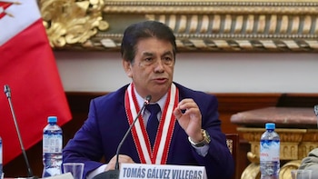 Tomás Gálvez pide crédito suplementario, sino el Ministerio Público no podrá pagar sueldos de noviembre y diciembre