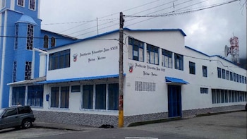 Docente denuncia a un superior