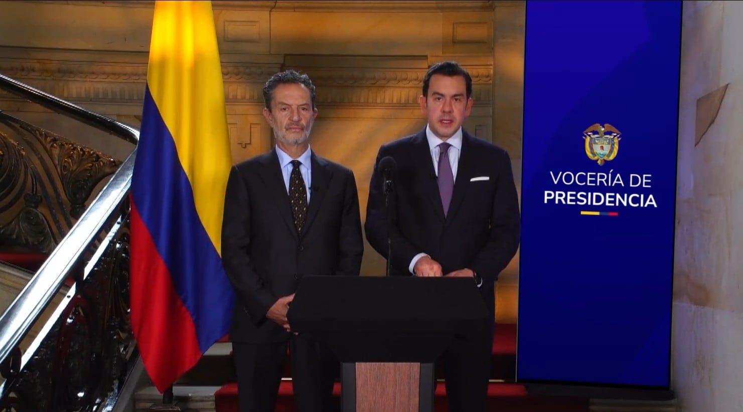 El canciller y el ministro del Interior aseguraron que los pasaportes se van a entregar - crédito @infopresidencia/X