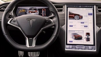 Tesla actualiza su rendimiento de