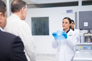 La Superintendencia de Regulación Sanitaria define el derecho sanitario como el conjunto de normas que exige estándares en productos y establecimientos de salud. (Foto cortesía SRS)
