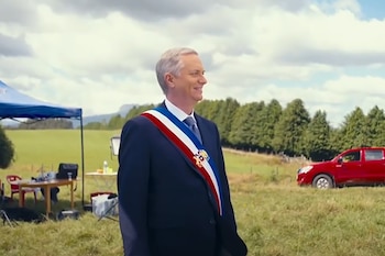 El equipo de Kast defendió