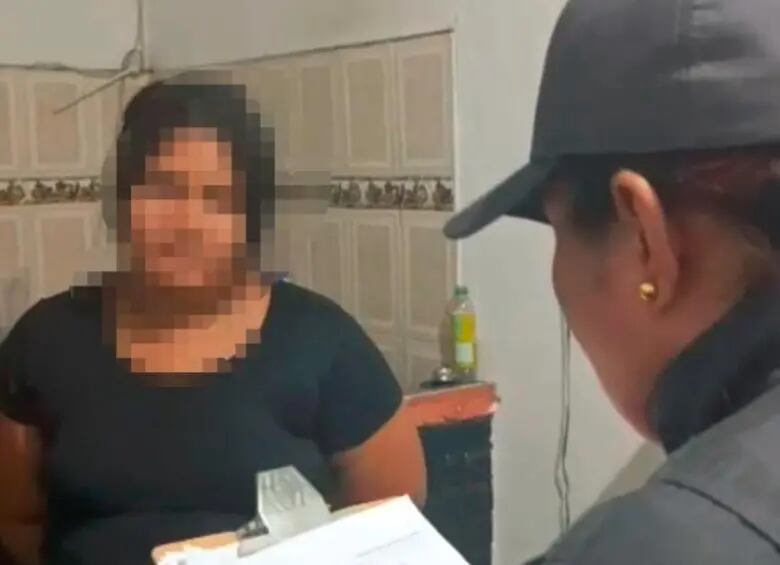 Capturan en Urabá, Antioquia, a mujer acusada de asesinar a su hijastra de 6 años a golpes