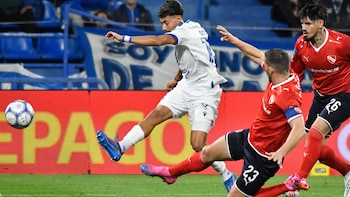 Vélez venció 1-0 a Independiente y es el único líder de la Zona A del Torneo Clausura