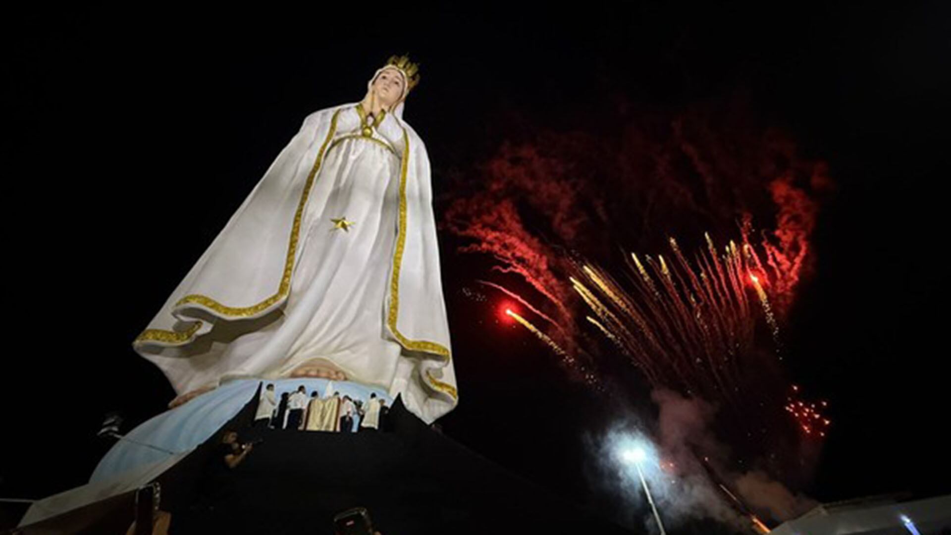 Brasil inauguró una estatua de la Virgen María más grande que el Cristo Redentor