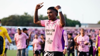 Oslimg Mora encontró su lugar en el mediocampo: la reinvención en Sport Boys que volvió a abrirle las puertas de la selección