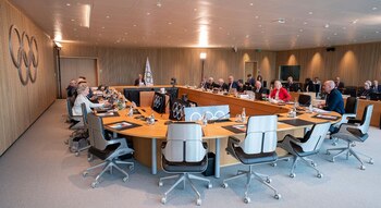 The IOC withdrew recognition from