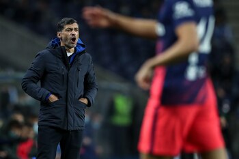 Sergio Conceicao, durante el último partido contra el Atlético de Madrid. EFE/EPA/JOSE COELHO