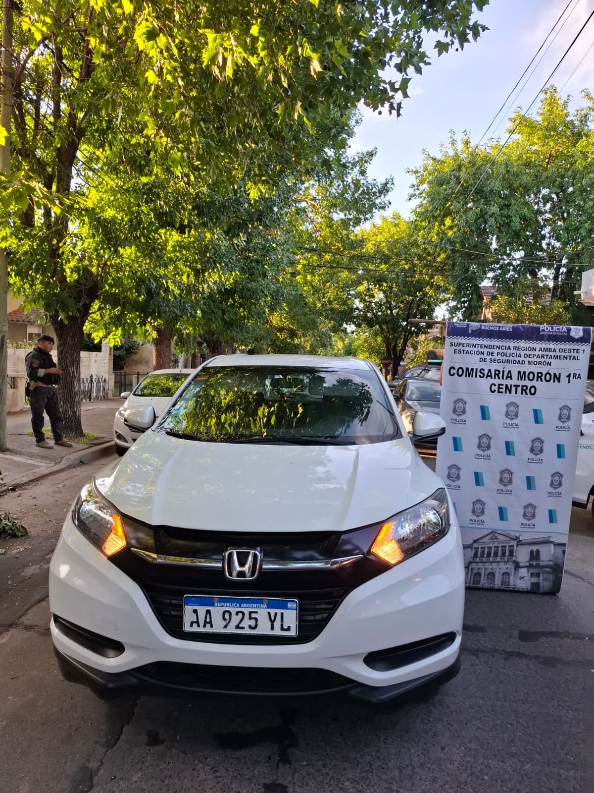 El Honda HR-V blanco, que, según las averiguaciones, había sido adquirido con parte del dinero robado